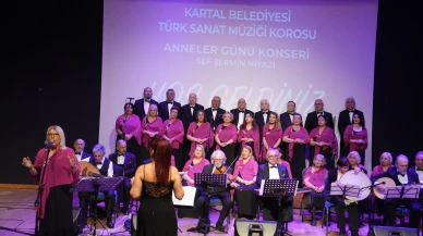 Kartal’da Anneler Günü coşkusu