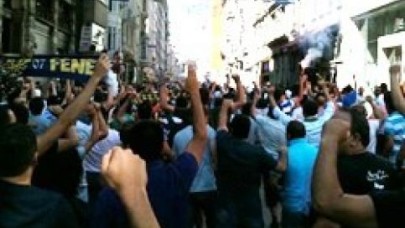 F.Bahçeliler İstiklal'de