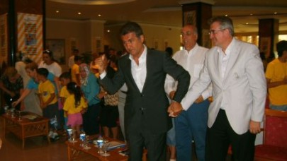 LİDERLER KAMPINDA ŞİŞLİ- ÇATALCA DOSTLUĞU...