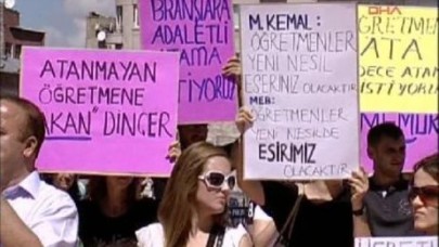 'Öğretmenler burada kopyacılar sınıfta'