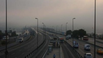 İstanbul'da sis etkili oldu
