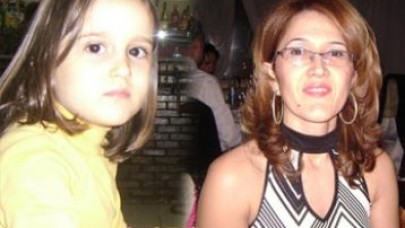 Yarbay kaza yaptı:Eşi ve kızı öldü