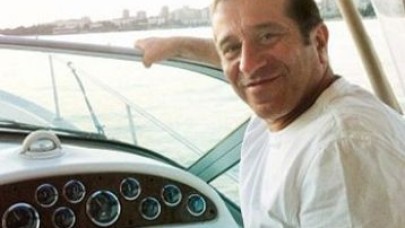 Sürat teknesi son sürat çarptı