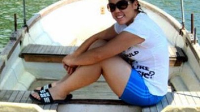 Kızlara bakarken kaza yapmış