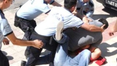 Boşanmak isteyen enişteye meydan dayağı