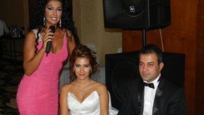 ASLI KÖKÇE,  ARKADAŞI İÇİN SÖYLEDİ