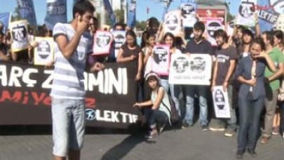 Harç zammına şarkılı, tiyatrolu protesto