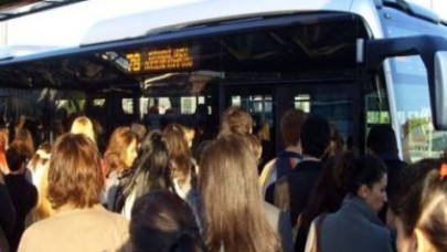 Okulların ilk günü toplu taşıma ücretsiz