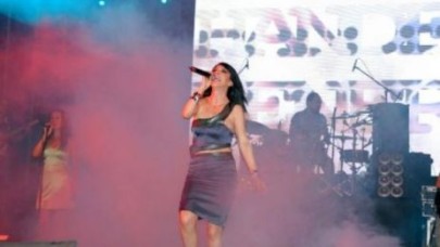 Hande'nin 'göğüs kazası'