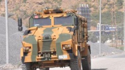 PKK kamplarına top atışları