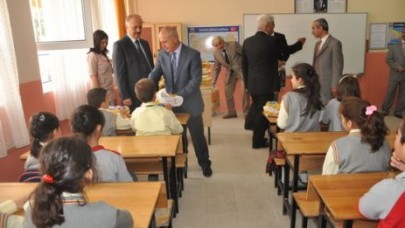 KOL KOLA ZİLLERİ ÇALDILAR!