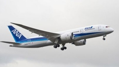 İlk plastik Boeing 787