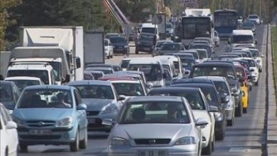 İstanbul'da bugün  trafiğe kapatılacak yollar