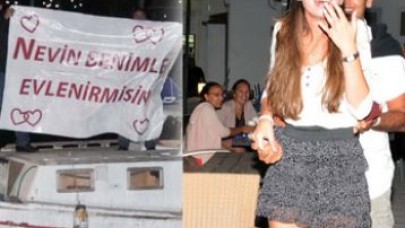 Evlenme teklifi 'denizden' geldi