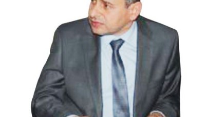 YASAKLI BAŞKAN YARDIMCISINA DÖRT KOLDAN İNCELEME