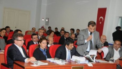 BEYLİKDÜZÜ’NDE ELLER KAOSA KALKTI!