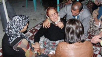 Şehit polisin baba evinde hüzün