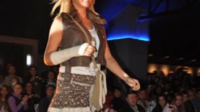 Tuğba'yı kırık kolu bile durduramadı