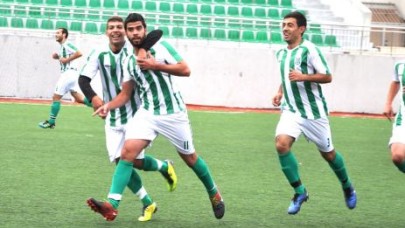 TEPECİK AYAĞINI GAZDAN ÇEKMİYOR: 3-0