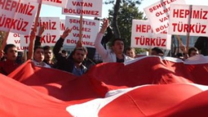 Düzce'de teröre tepki