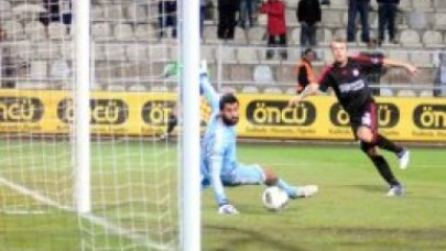 Sivasspor - Fenerbahçe maçının özeti - izle