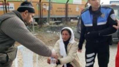 Bakan harçlık verdi, kadın yumruğu yedi!