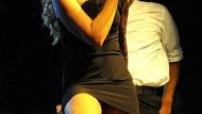 Hadise Türkiye'de 15 Kilo Aldı!