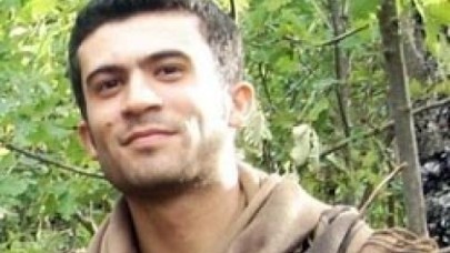 Teröristin dağdaki fotoğrafı