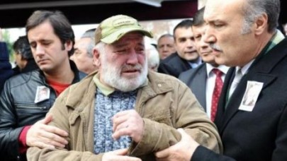 Annesine gözyaşları ile veda etti