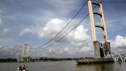 En uzun köprü çöktü!