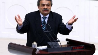 "Atatürk'ü yıkmak istiyorlar"