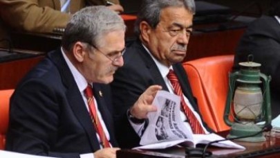 Kamer Genç, AKP'li Yakut'a patladı