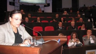 İl Genel'de Atatürk'e minnet