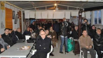 Vardiya Bizde Nöbet çadırı 100. gününde