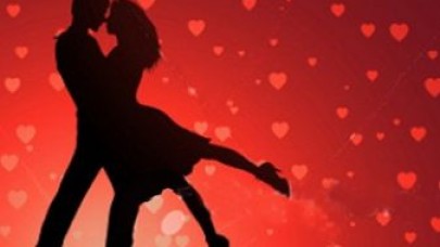 EVDE SEVGILILER GÜNÜ SÜRPRIZLERI