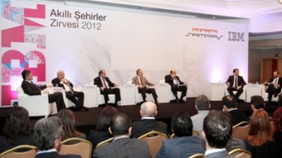 BAŞKANLAR ‘ÇÖZÜMLER ZİRVESİ’NDE