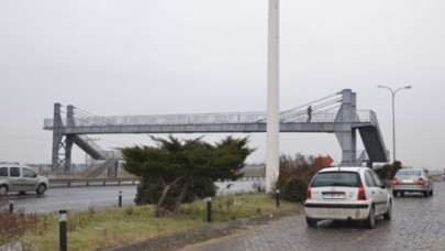 Maxi Önüne Güvenli Geçiş