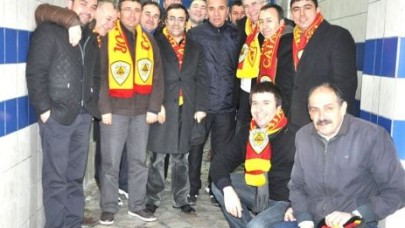 “HEPSİNİN ALINLARINDAN ÖPÜYORUM”