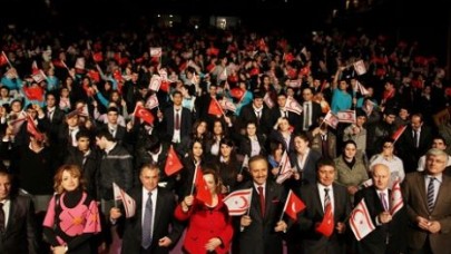 KKTC Başbakanı liselilerle buluştu