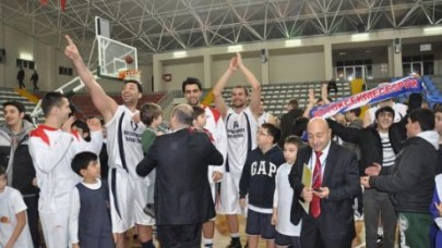 Büyükçekmece Basketbolspor 18 de 18 yaptı…