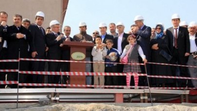 İrşadi Örnek Camisinin temeli atıldı