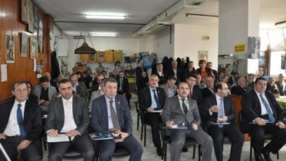 Meclis yine kahvehanede!