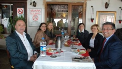 MHP Beylikdüzü sağlıkçıların yanında..