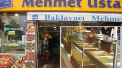 BAKLAVA ‘MEHMET USTA’DAN SORULUR!