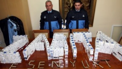 Esenyurt Zabıtasından Kaçak Sigara Baskını