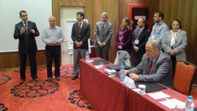 CHP PARTİ OKULU İSTANBULDA YENİ MEZUNLAR VERDİ.