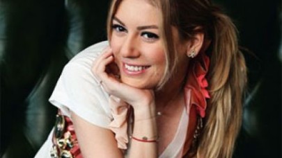 Sinem'e darbe üstüne darbe