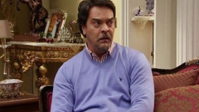 'Yalan Dünya'da pek kendini beğenmiyor