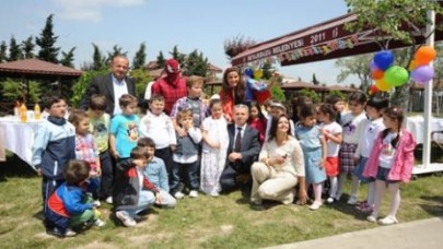 Kent Konseyi Anneler Günü'nü kutladı