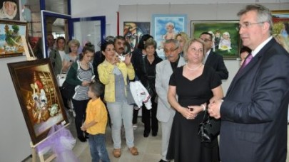 Silivri'de gravür sergisi